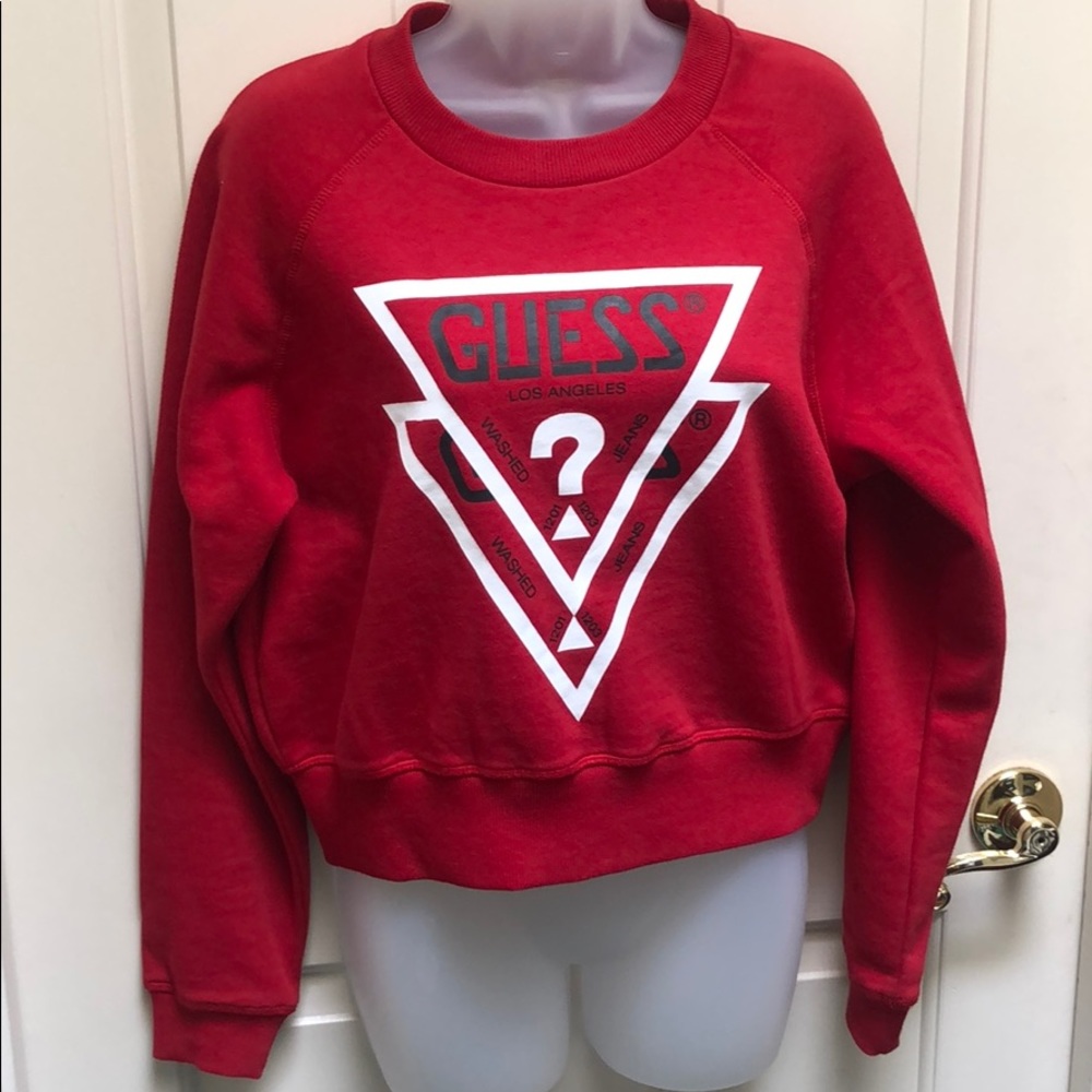 Guess sweatshirt